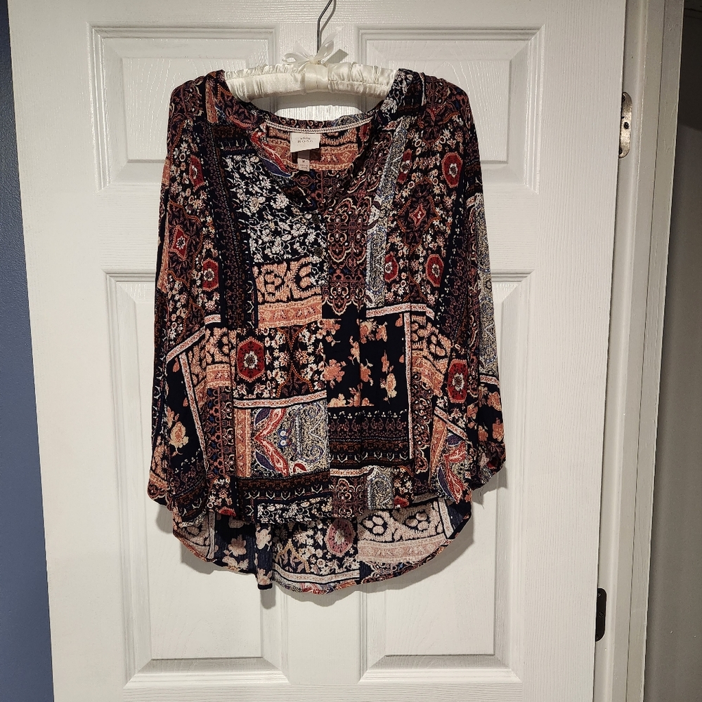 Knox Rose; Top/Tunic, Size Medium